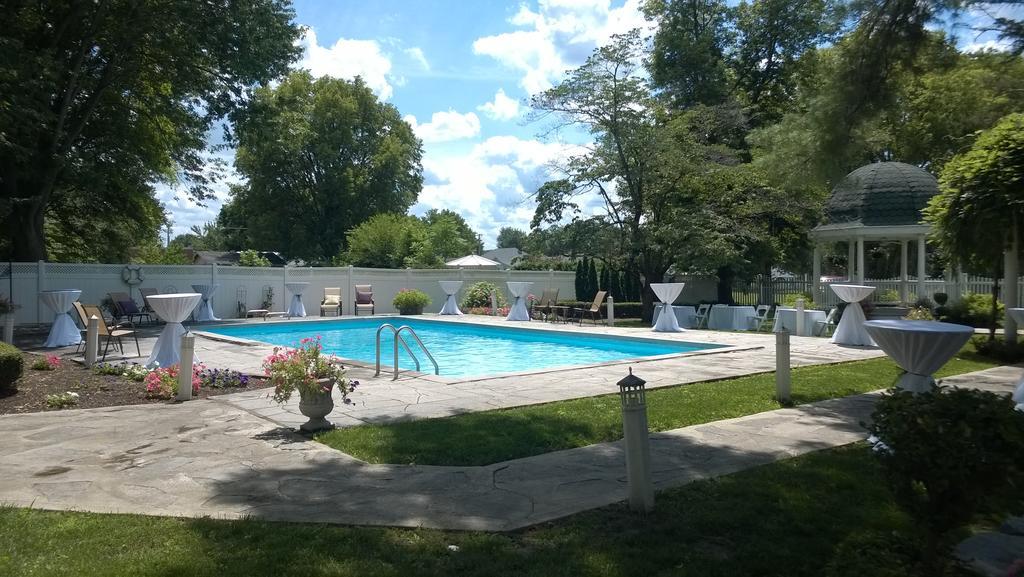 Greene Gables Inn White Hall Εξωτερικό φωτογραφία