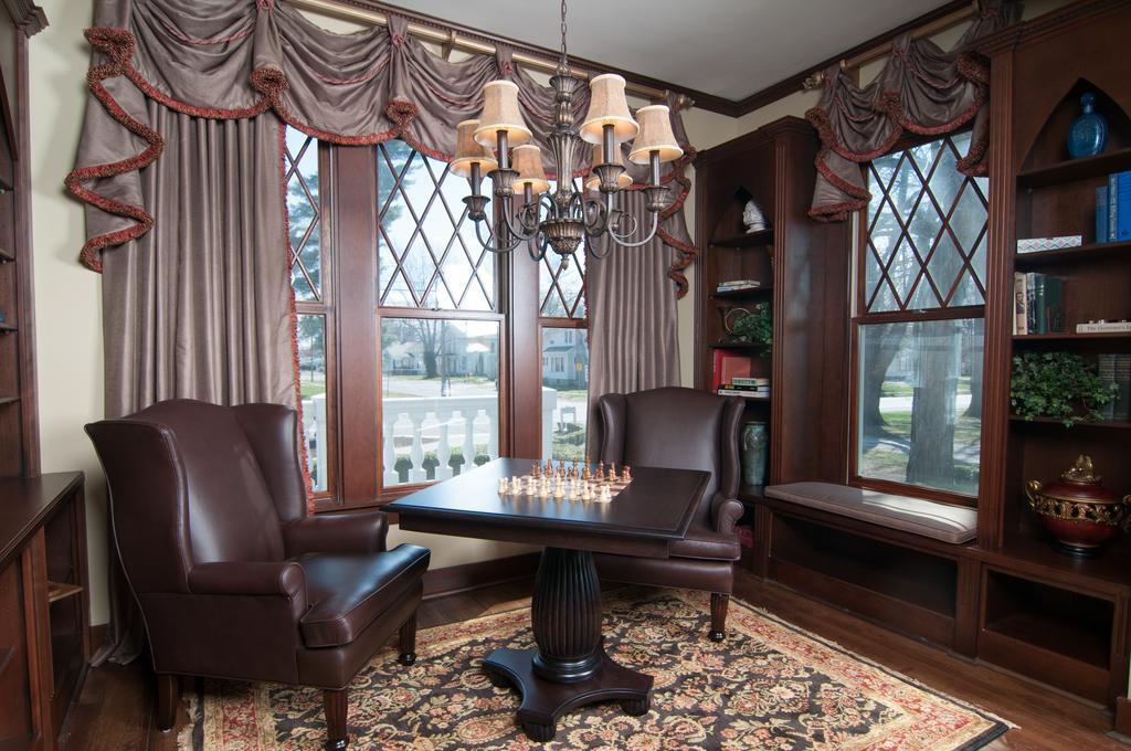 Greene Gables Inn White Hall Εξωτερικό φωτογραφία